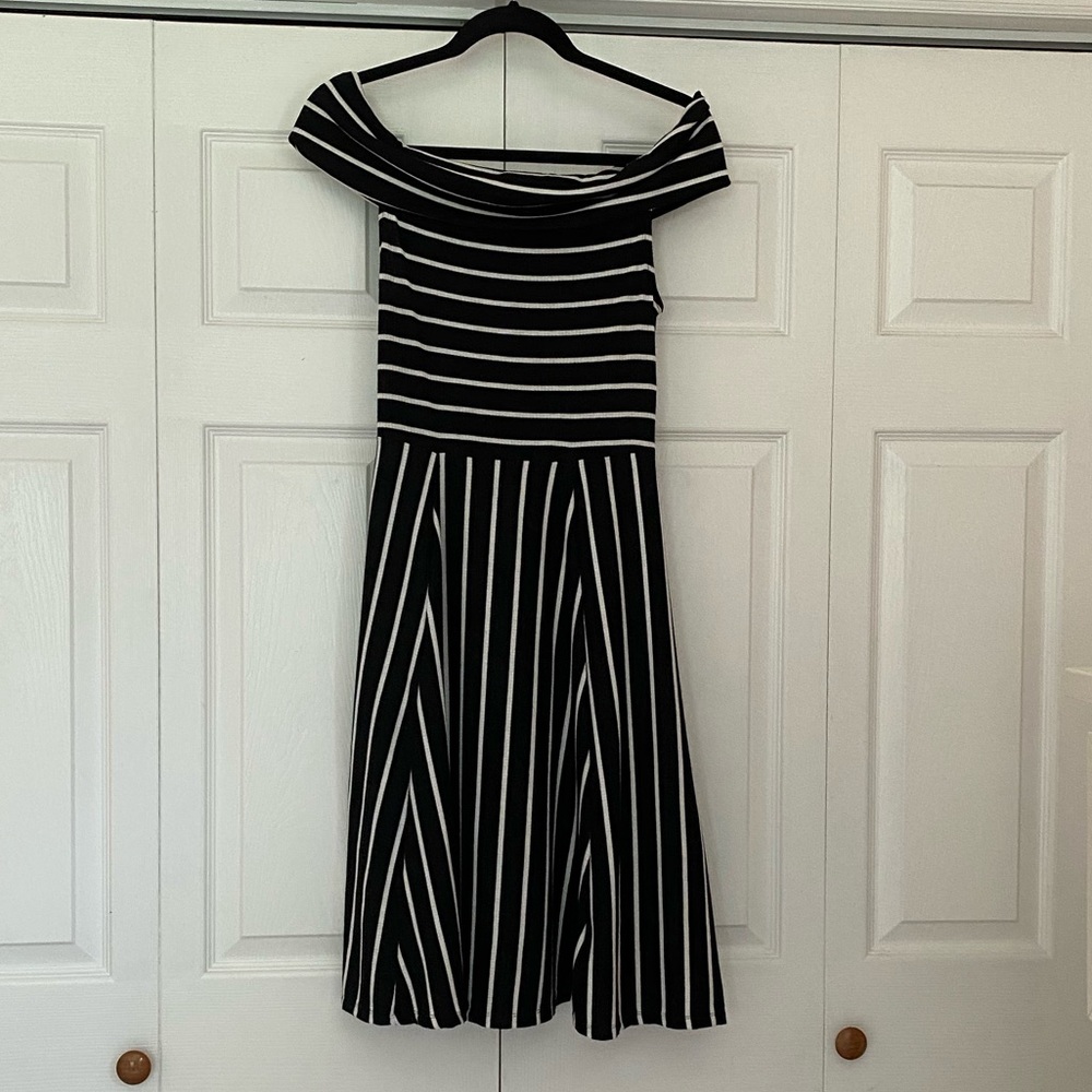 Black and white off the shoulder midi dress